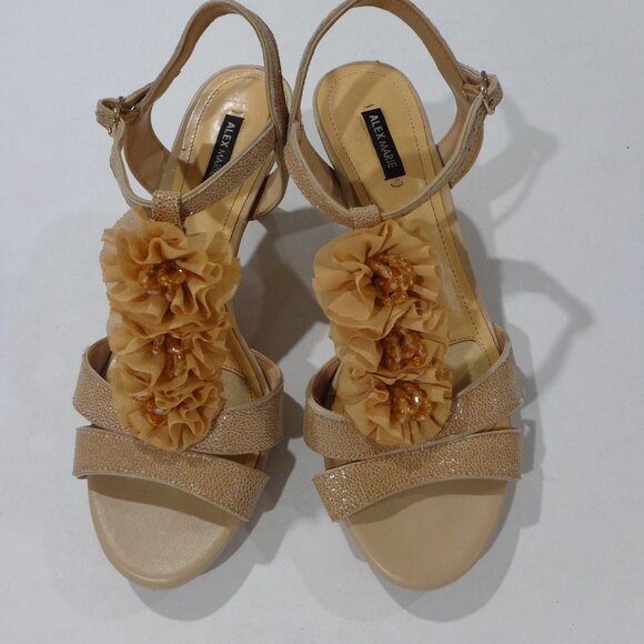 Alex Marie Women's Beige Leather Floral Ruffle Beaded Open Toe Sandals Size 8M - Picture 1 of 9